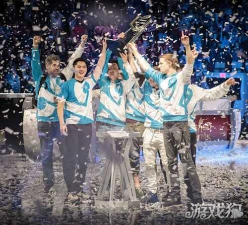 CSGO波士顿特锦赛 Cloud9战队勇夺冠军_波士顿特锦赛攻略